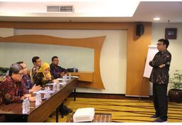 Visit of the BPS Deputy for Social Statistics monitors the development of the SP2020 in Jawa Timur